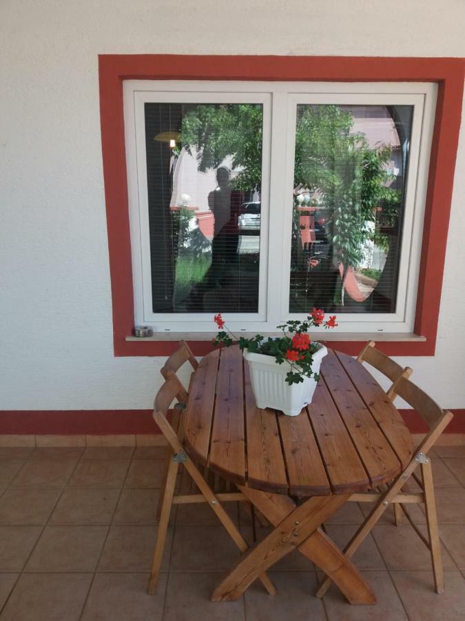 Apartmani Nina Crikvenica Exterior foto